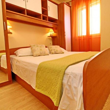 Apartments Sea Line Prigradica Pokój zdjęcie